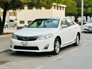 2015 Toyota Camry GCC V4  Original 244K KM  Family Used  Android Screen  AED 16,500