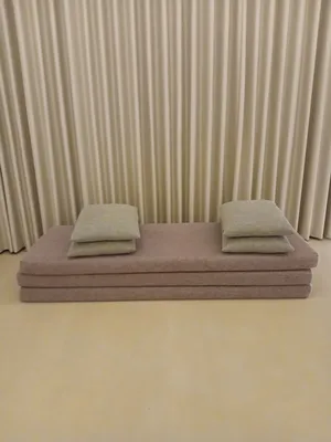 مجلس عربي للبيع