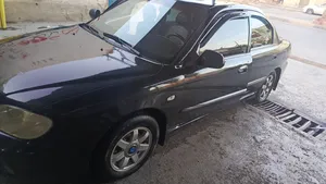 كيا سبكترا MR 2001 بحالة ممتازة مرخصة لغاية 22/8/2027