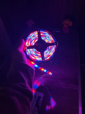 شريط ليد ألوان 5 متر طول  – تحكم بالريموت كنترول
