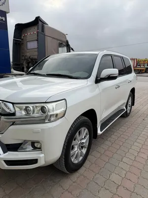لاندكروزر 8 سلندر GXR 2019