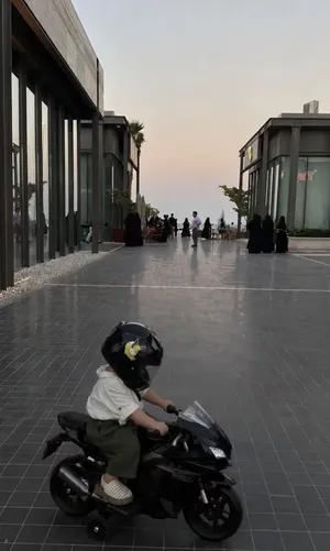 شقه طابق 3 اربد الحي الشرقي قرب سوبر ماركت المجد