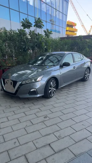 nissan altima 2019 SR full option