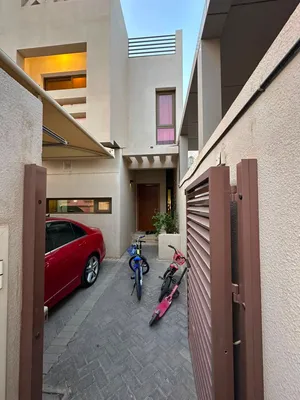 للبيع ڤيلا راقيه في بوشر المنى  Luxury villa from Villa Group Its location is Bowsher *Al-Mana*.