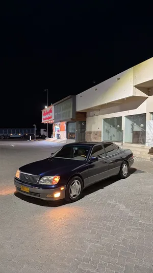 لكسز 400 1998 للبيع