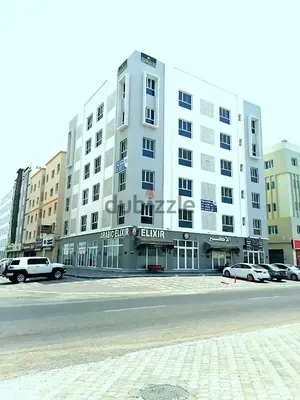 للايجار شقة للعوائل في الخوض السادسه قريب مسجد حي المعرفه-2BHK in Al Khoud 6 Nearst Masjd hay Al mar