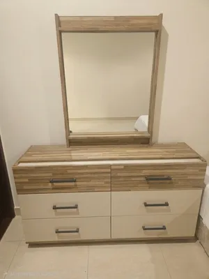 تسريحه شبه جديدة للبيع