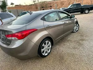 هونداي لانترا ليميتد