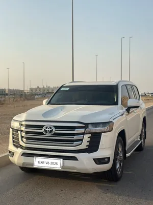 Used Toyota Land Cruiser in Al Ain