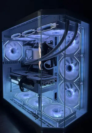 RX 9070 XT احترافي - أبيض بالكامل Gaming PC للبيع