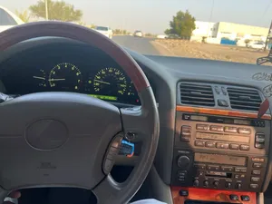لكزس 400 نظيف جدا