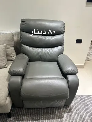 عفش شبه جديد للبيع