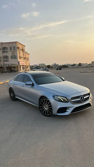 للبيع مرسيدس E300 موديل 2017 وارد المانيا