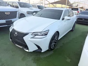 Used Lexus GS in Sharjah