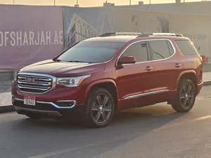Used GMC Acadia in Sharjah