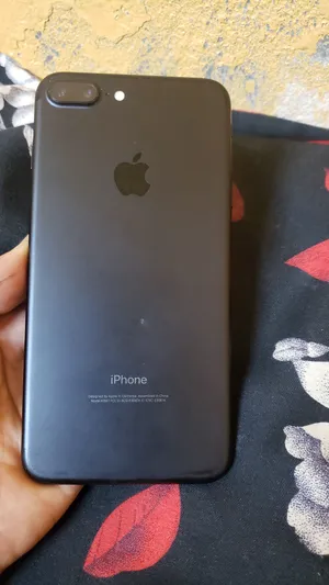 iphone 7 plus neat and clean everything working