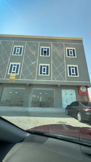 شقق للايجار صحم /الحويل الجديده جنب البريد