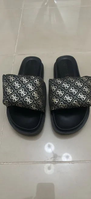 Guess sandals and slides, brand original