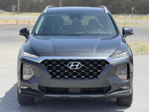 Used Hyundai Santa Fe in Sharjah