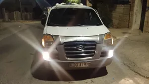 باص ستاركس 2004