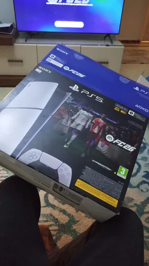 ps 5 slim و معاه دراع تانى اصلى