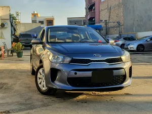 ((اقرا الوصف)) KIA RIO 2019 سيارة محلية متع الدار