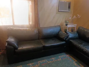 4 set leather sofas comfy and good condition sofa