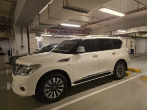 Nissan Patrol 2017 in very good condition GCC V8 400hp no accident with full history maintenance