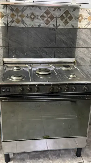 فرن نوعين مستعمل 700 درهم