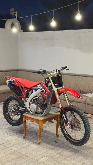 Honda CRF450X 2018  450cc Beast  Clean & Ready