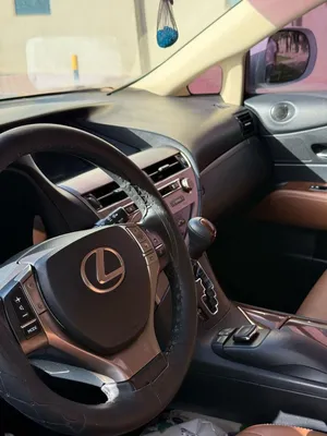 Lexus 2014 al futtaim well maintained car
