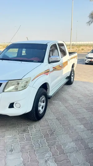 Used Toyota Hilux in Abu Dhabi