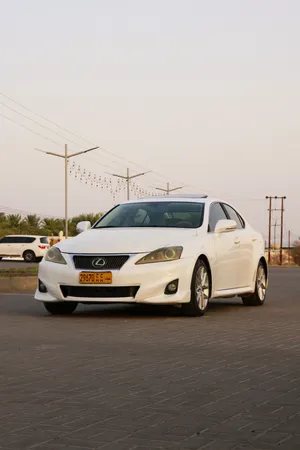 Used Lexus IS in Al Dakhiliya