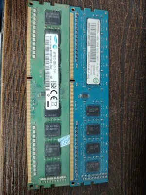 Ram dd3 بحالة ممتازة عدد 2 4g