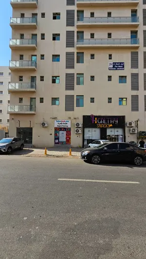 للايجارمحل ف بوشرشارع الكليات قريب من الضيعه اللبنانيه موقع حيوي و مميز - Shop For Rent