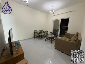 شقة غرفة وصالة مفروشة للايجار الشهري بمنطقة الروضة عجمانFurnished 1-Bedroom Apartment with Living Ro
