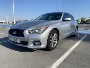 Infiniti Q50 2.0T 2017  GCC Specs  Accident-Free  Well Maintained