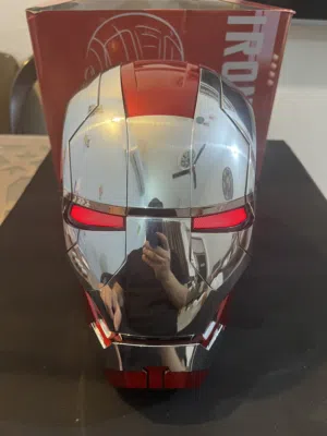 قناع ايرون مان Iron Man تحكم صوتي ولمس