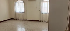 flat ferst floor  from 4 rooms