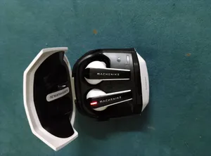 للبيع سماعه مخصصه للالعاب
