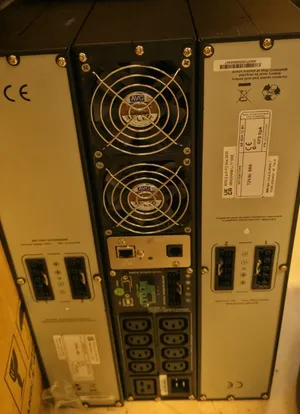 Riello Sentinel SDH 3000 with Dual batteries