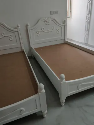 سريرين خشب تفصيل للبيع