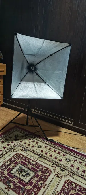 انارة تصوير احترافي عدد 4 بحاله جيده جدا