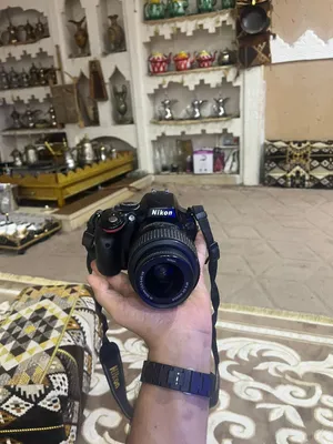 كاميرا نيكون 5100 بيع مستعجل سبب البيع اهلي ماعد يحتاجونها.