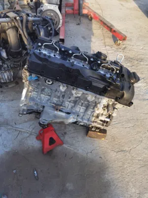 قطع غيارر. bmw e60 e46 e36 e39 f10 f30 وتوفير من شارقه وتصليح مشاكل كهرب وتجديد سيارات القديمه e30