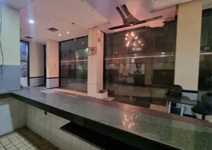 Commercial property 470 m2 à l’angle de Ghandi et Yaacoub El Mansour