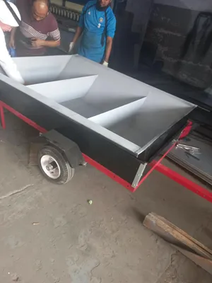 عربانه مشرب ماي للحيوانات