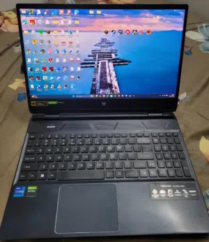 Acer Predator Helios (2022) 3070 Ti i7 12700H 240hz QHD Gaming laptop