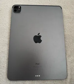 Ipad pro 2nd generation (2020) great condition