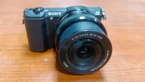 Sony Alpha a5100 Mirrorless Camera with 16-50mm Retractable Lens